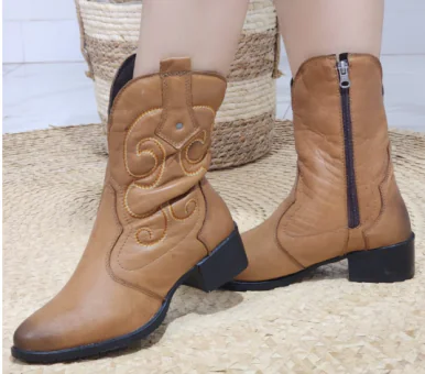 BOTA RASTEIRA COURO  - Código 002074-1